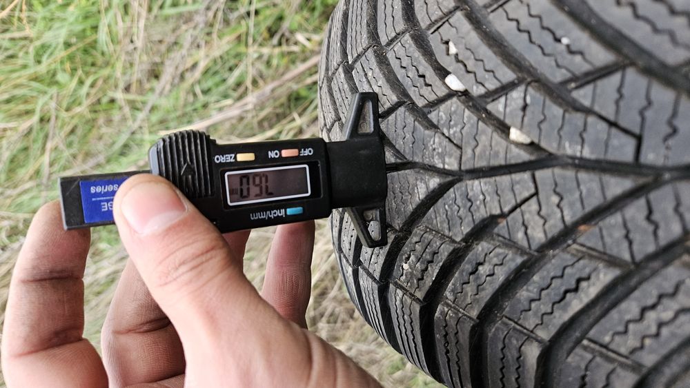 2бр като нови гуми 205 55 16 дот24 континентал continental