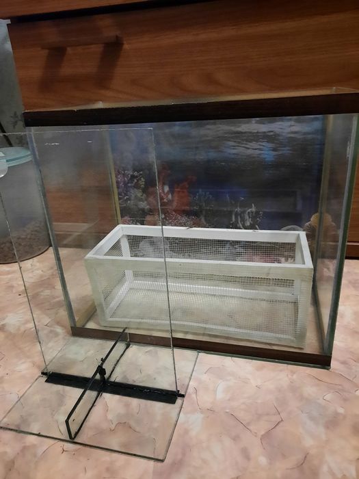 Продам аквариум 24л.