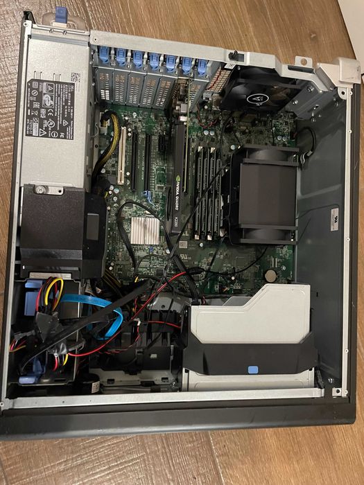 DELL precision tower 5810 / XEON E5 2673V4 20c/40T 64GB DDR4