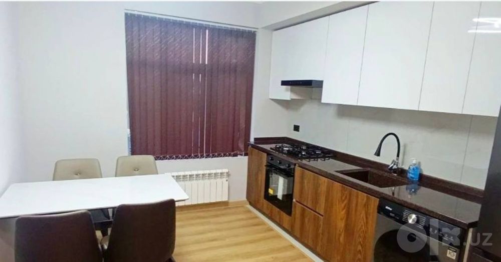 Продается 1 ком квартира, ориентир: гостиница Россия, 36м²