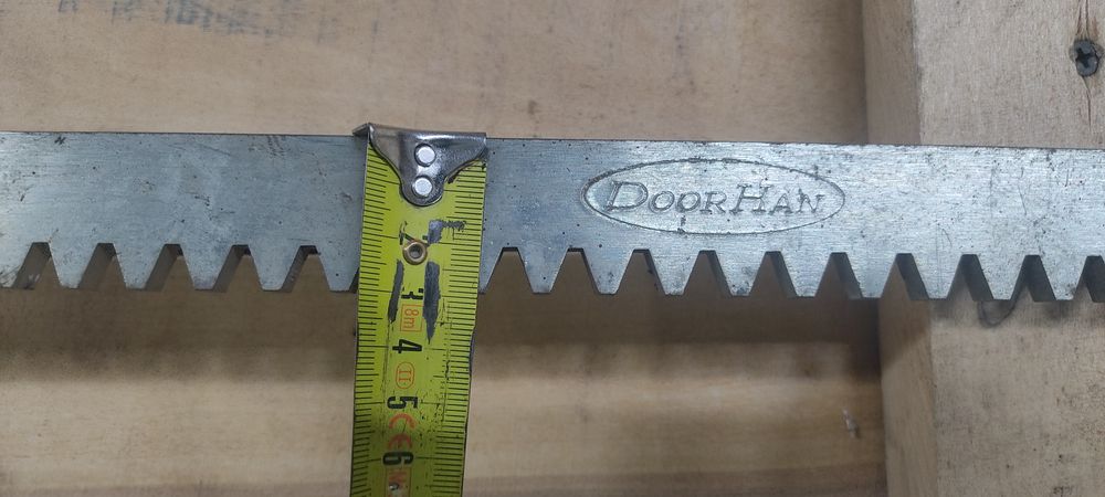Зубчатая рейка для откатные ворот doorhan