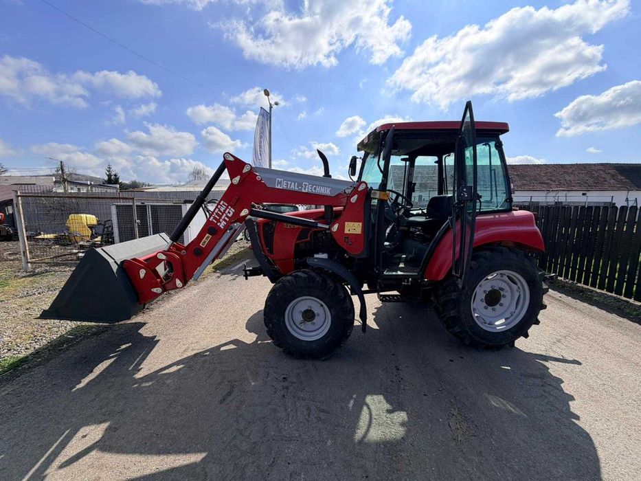 Belarus 422.4  Tractor compact CU ÎNCĂRCĂTOR FRONTAL (METAL TECHNIK MT01)l NOU -ZERO ORE LUCRATE 27 000 euro TVA INCLUS