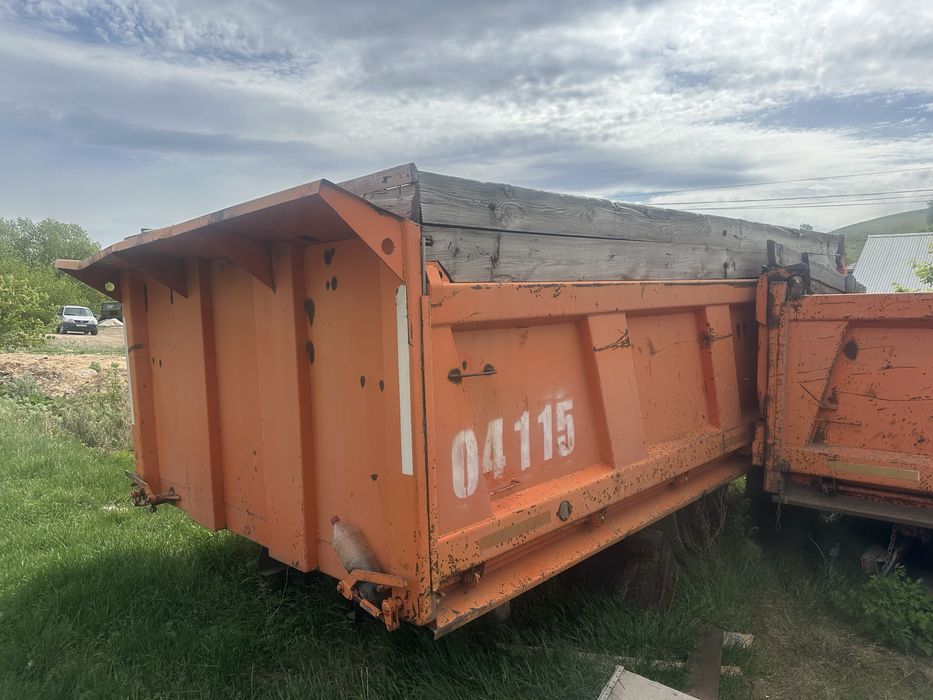 Продам кузов на трехсторонник камаз