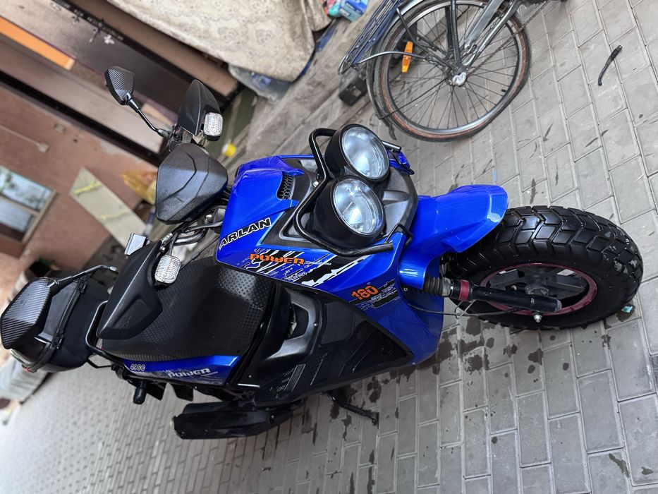 Продам скутер мопед Bumer Arlan