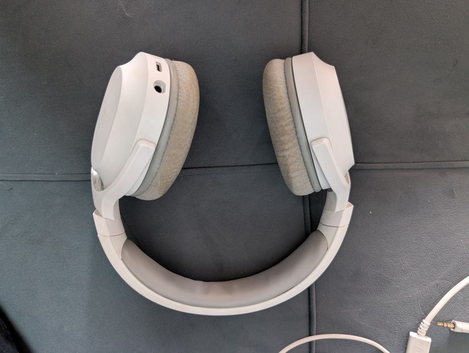 Razer barracuda X полный комплект