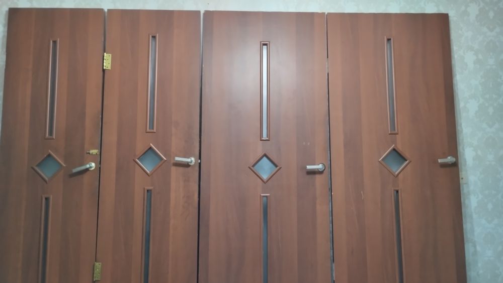 4 дверь продаю за 15k