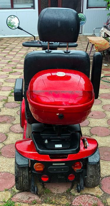 Carucior persoane cu handicap