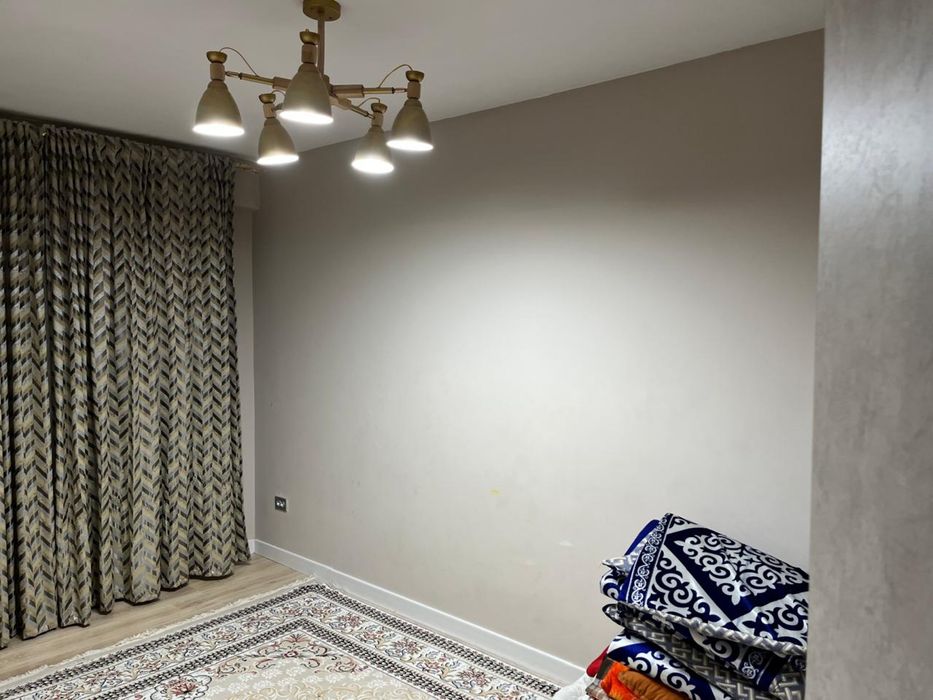 Сдаю 2 комн квартиру