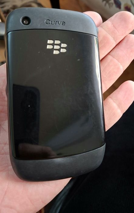 Telefon Black Berry 8520  Rodnoy