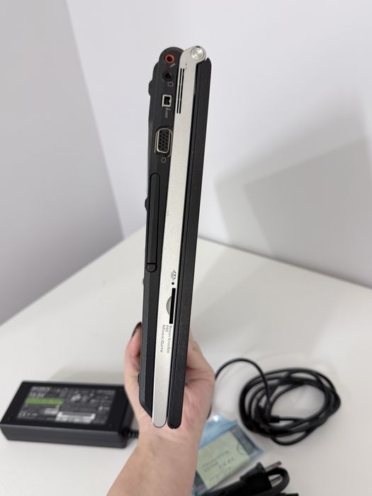 Ноутбук на запчасти