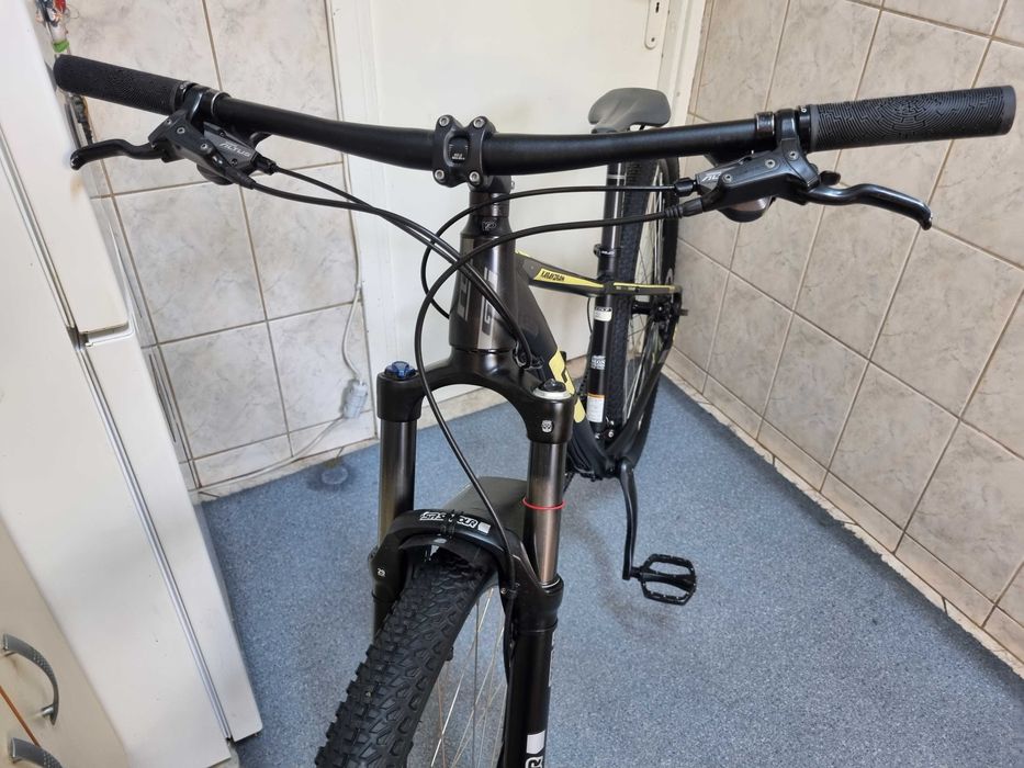 USA bike GT Karakoram 29" full upgrade