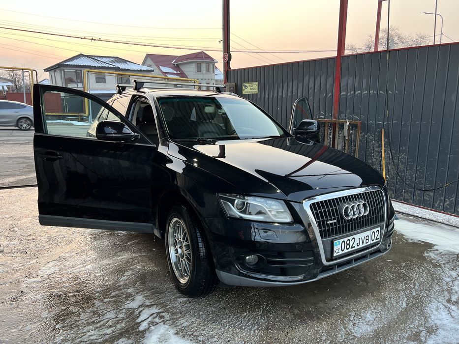 AUDI Q5, продам авто