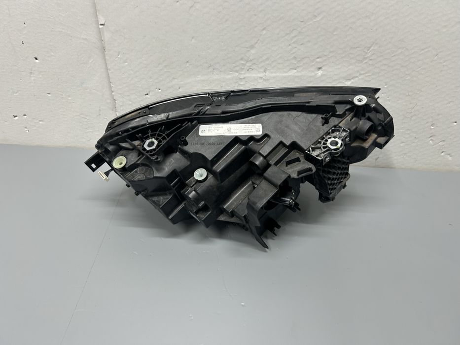 Far bmw G42 G87 M2 lci full led stanga
