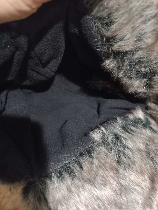 Новая  шапка для мальчика Next