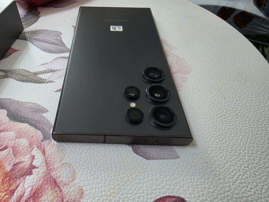 Vand Samsung S24 Ultra