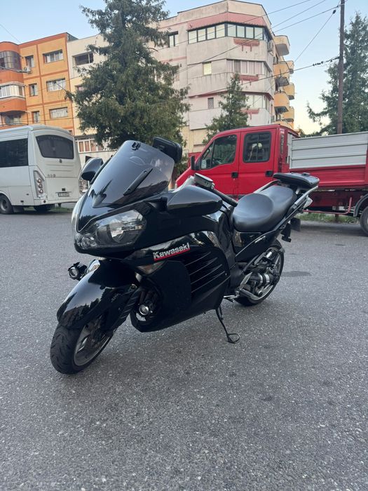 Se vinde Kawasaki GTR 1400 ABS Concours