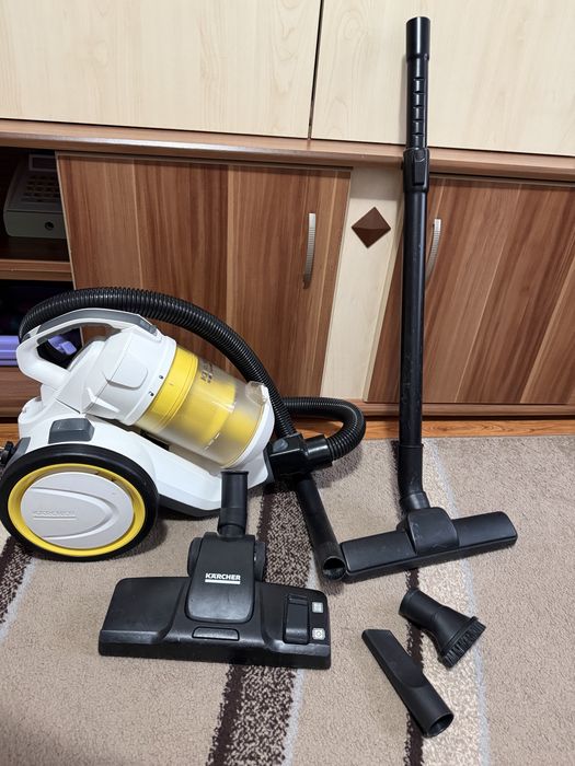 Aspirator Karcher vc3