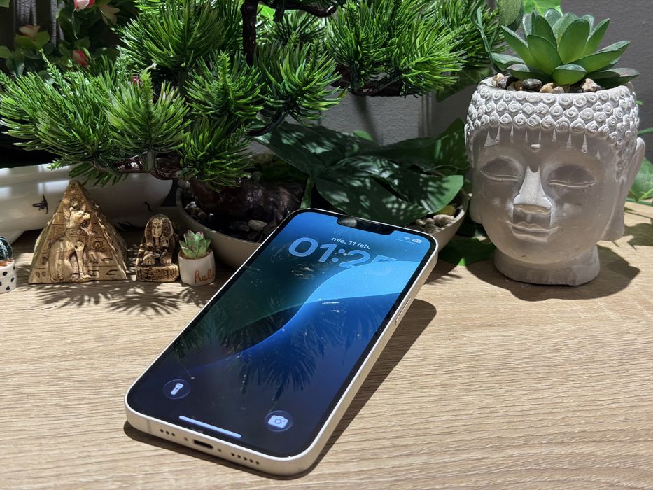 Iphone 13 Alb ‼️Garantie‼️Bat 100%‼️