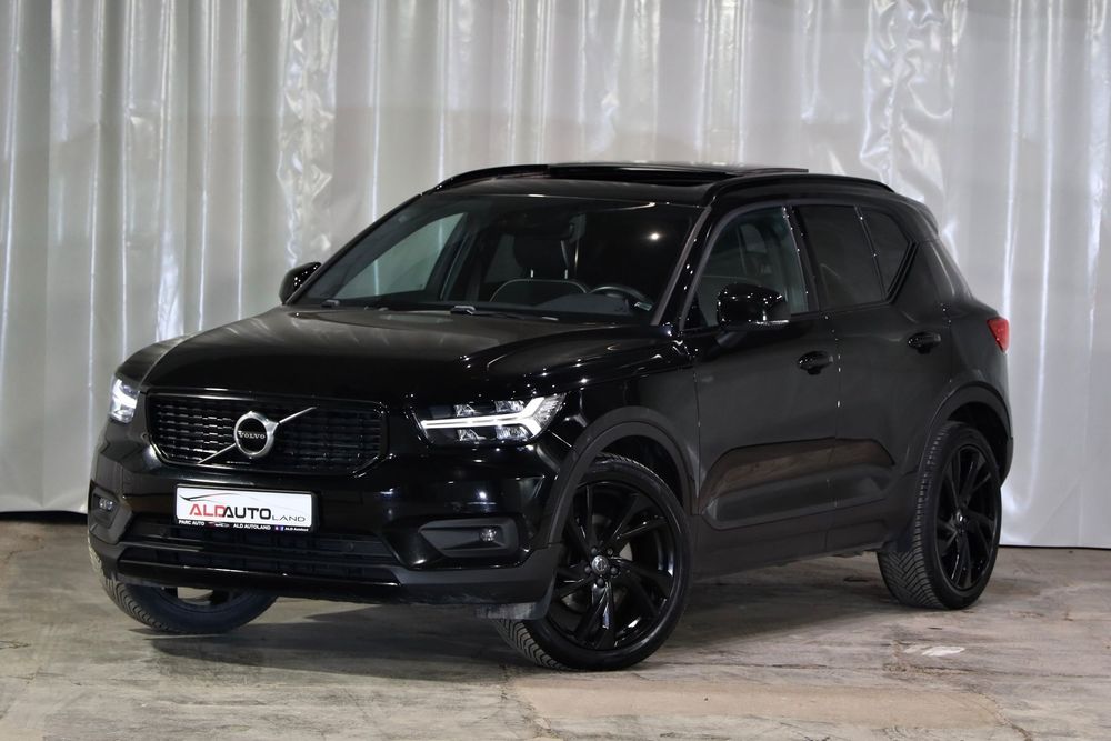 Volvo XC 40 RDesign * Trapa * Clima * Apple Carplay * Faruri LED * Navi