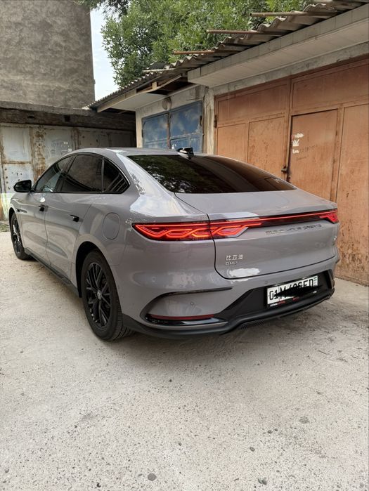 BYD Han hybrit 2025 restyling