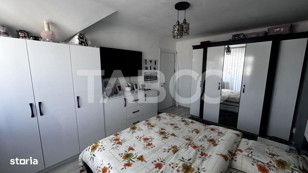 Apartament de vanzare 3 camere decomandate loc parcare Selimbar