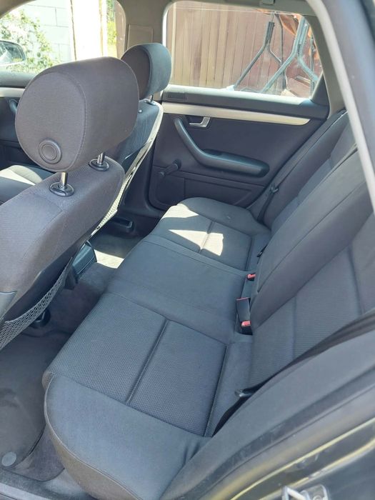Vînd audi A4 B6 an 2003 131 cai
