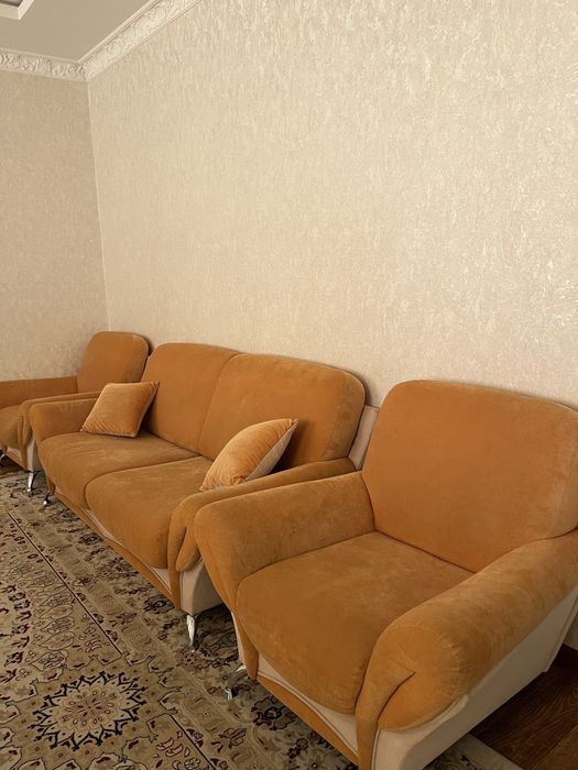Комплект мягкой мебели