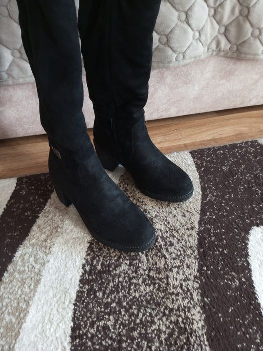 Продам зимние сапоги