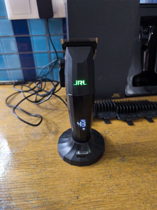 Vand masina de tuns Jrl Onyx