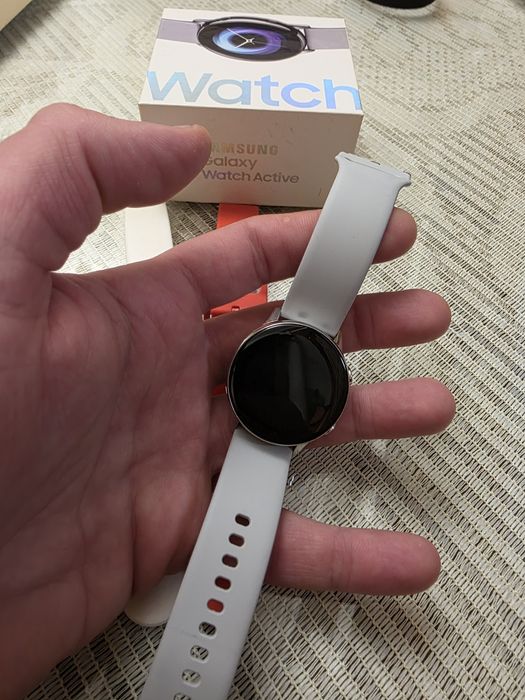 Samsung galaxy watch active