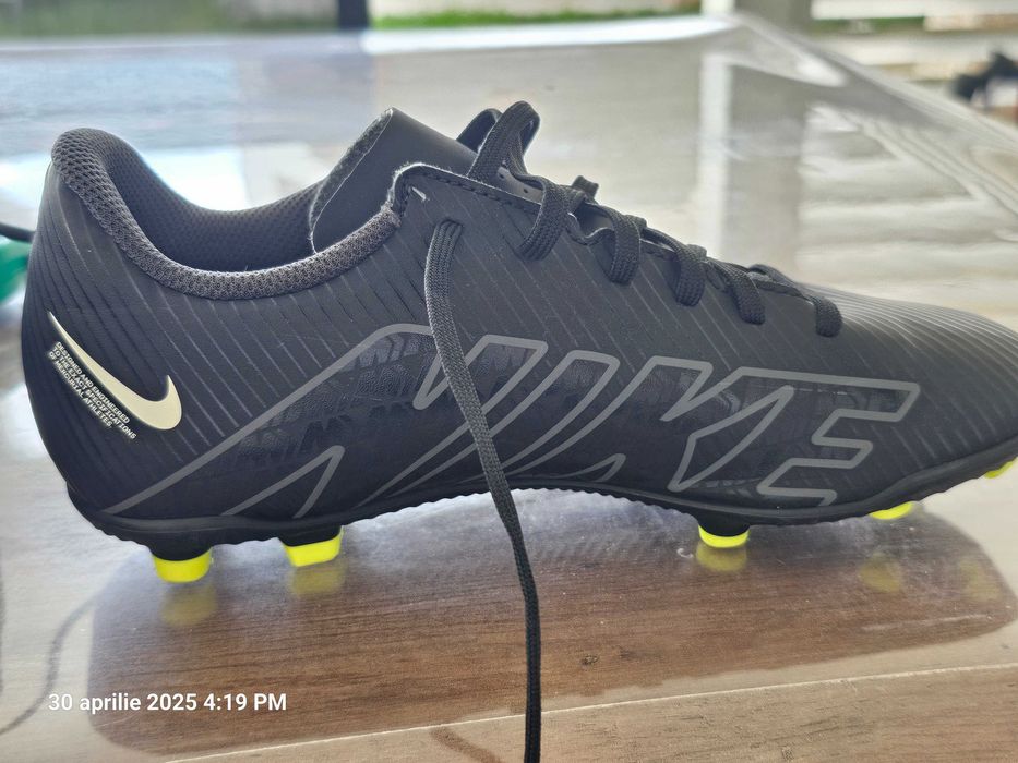 Ghete fotbal Nike