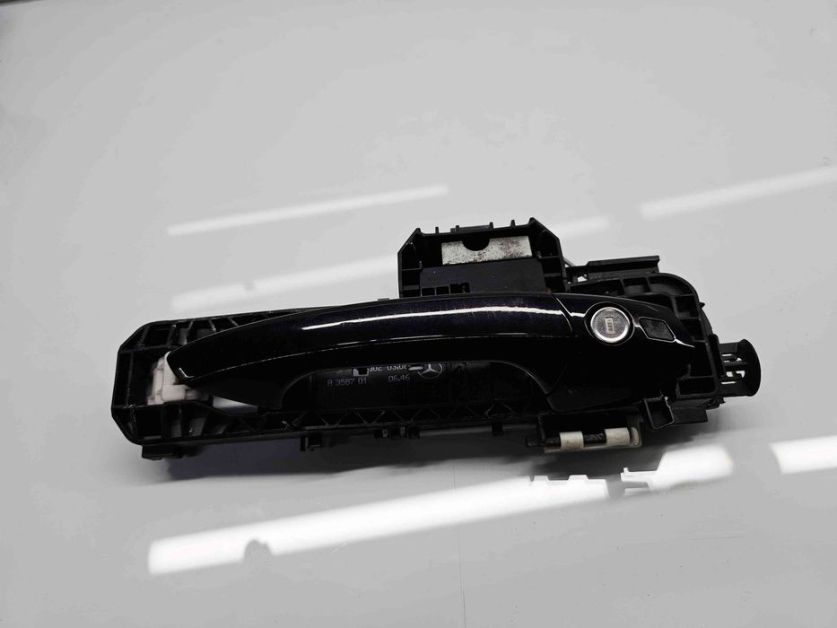 Maner usa dreapta fata Mercedes Clasa C Coupe (C204) Facelift AMG [Fab