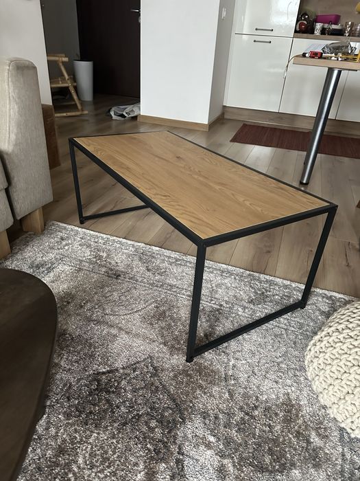 Стилна холна маса