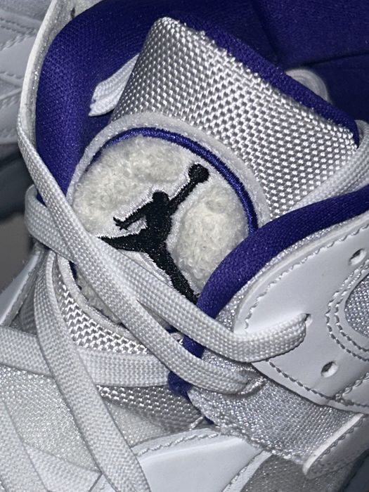 Jordan Jumpman Two Trey Sneakers / 42.5