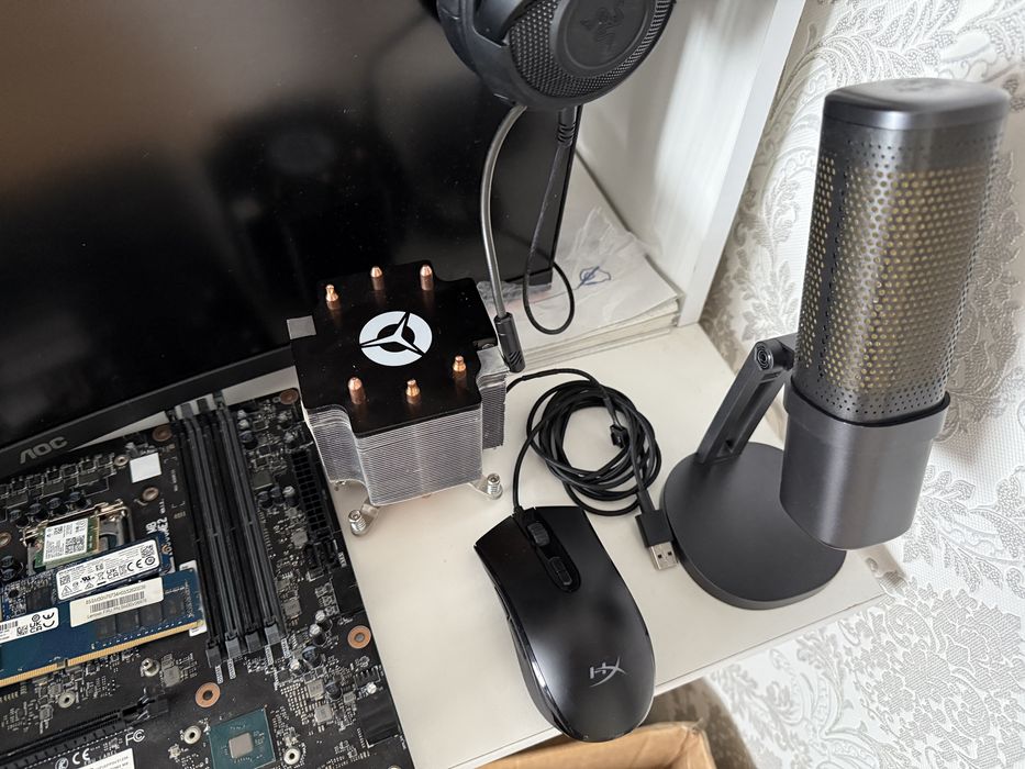 Монитор проццесор ssd256