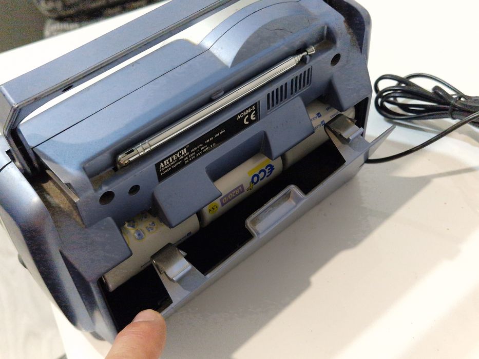 Radio cu antena  Artech