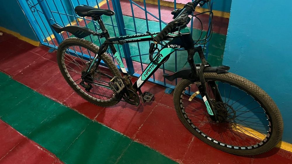 Велосипед.        .