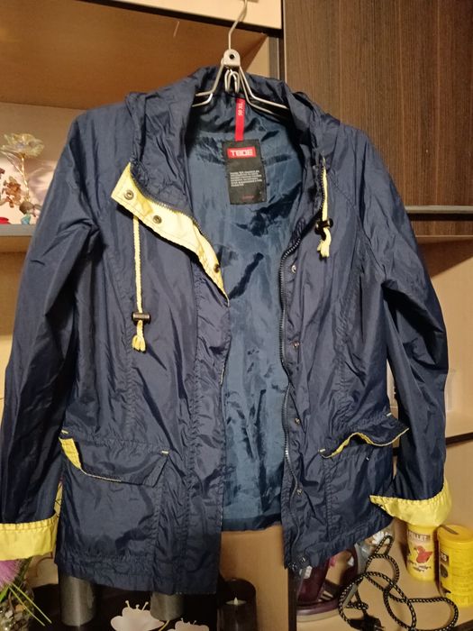 Ветровка для ребёнка