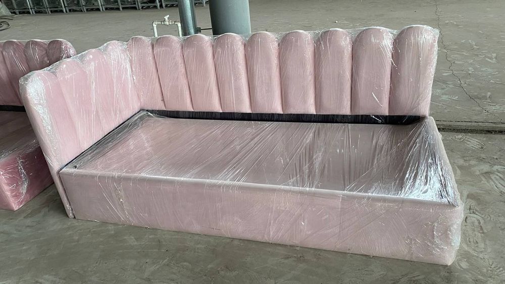 Детская мягкая кровать