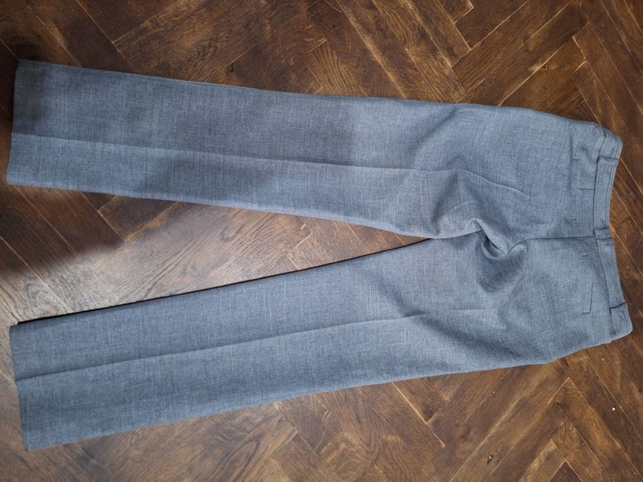 Сив панталон на Mohito