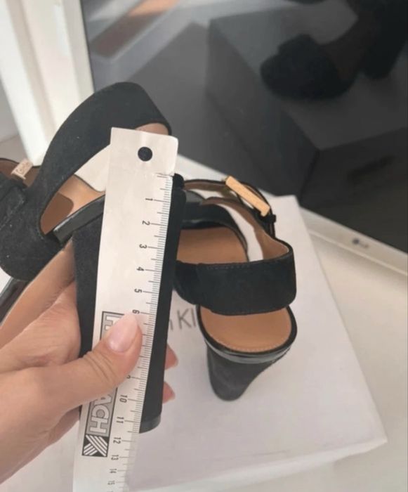 Sandale Calvin Klein marime 35