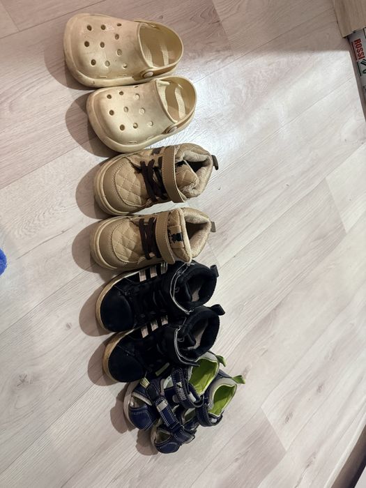 продам обувь для мальчика