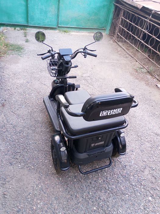 Трицикл электрический