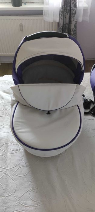 Количка 3 в 1  лилаво и бяло кожа