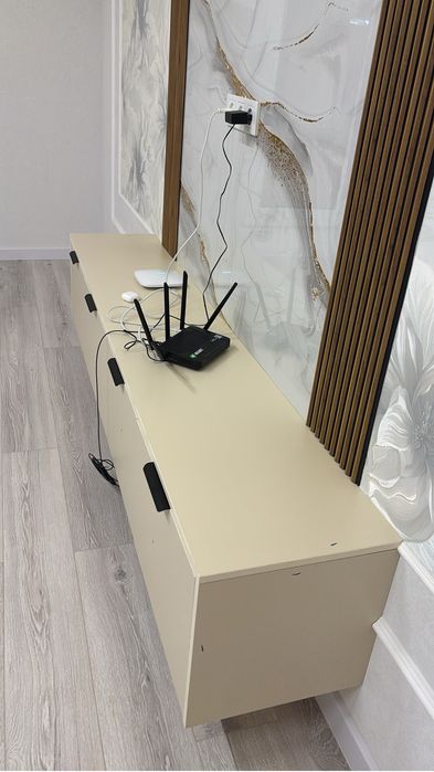 Тв тумба новая.