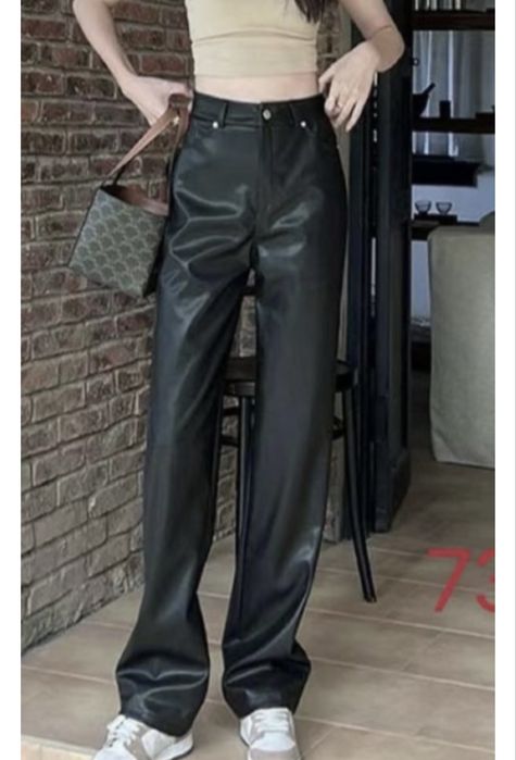 Черные кожаные брюки