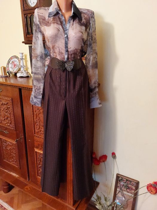 Camașa de lux din matase naturala  100%, noua, superba