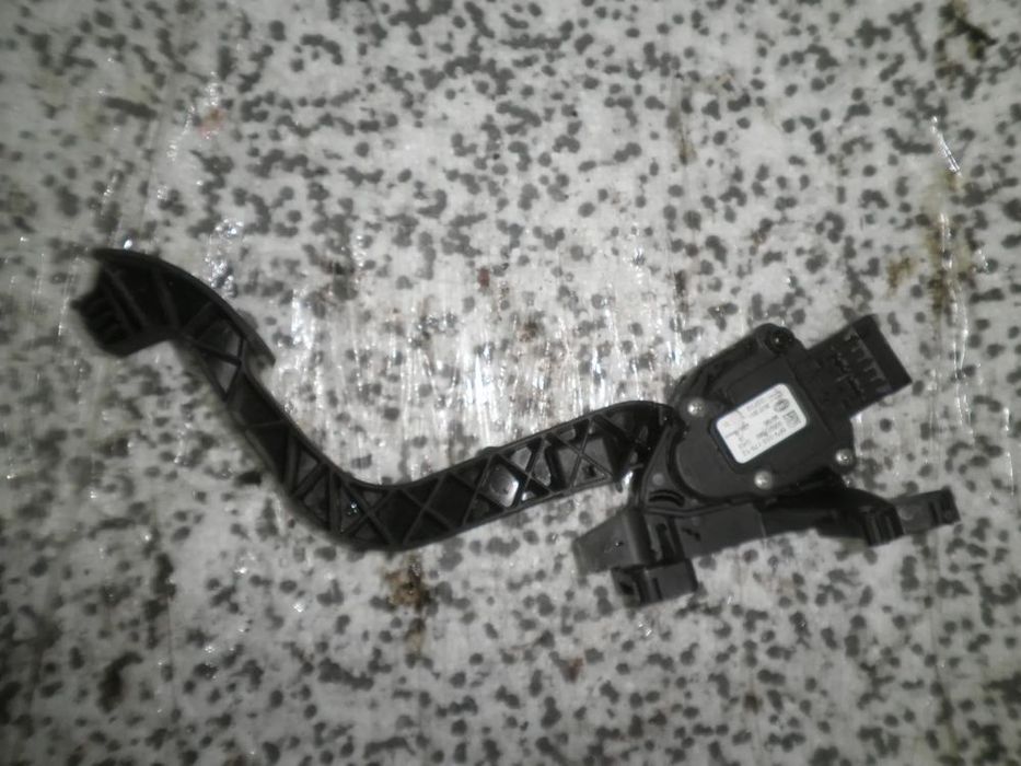 pedala acceleratie alfa romeo giulietta 1.4 tb 505212680 6pv010175
