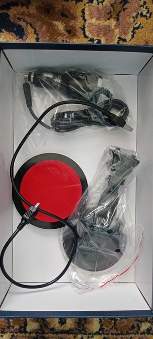 North Cross 9  GPS навигация 9 инча, 8GB, 256MB,за камиони