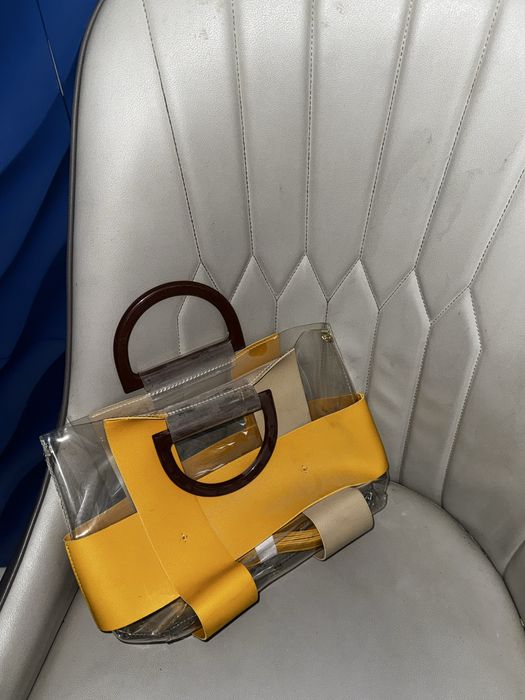 Сумки по 2000 тенге